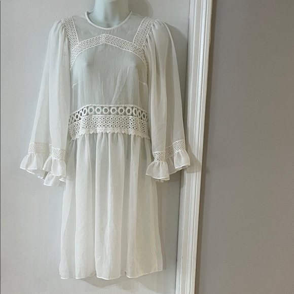 McQ by Alexander McQueen Dresses & Skirts - McQ by Alexander McQueen White Lace Dress IT 40